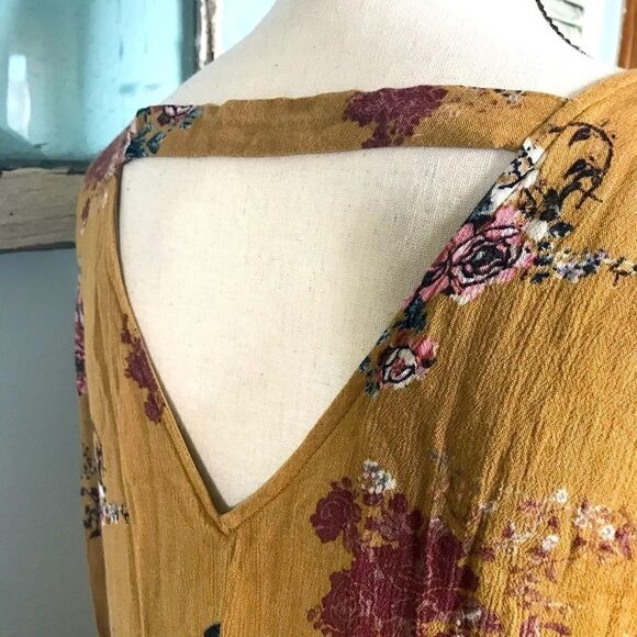 Beautiful Floral Alter’d State Boho Style Mini - Picture 7 of 10